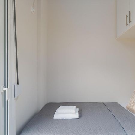 New Center Apartment Near Metro Athene Buitenkant foto