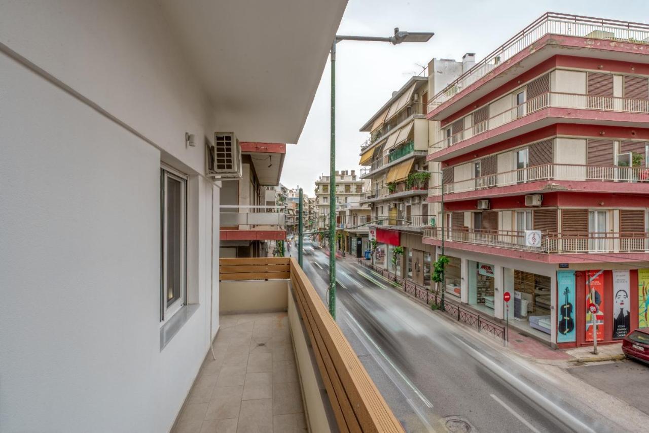 New Center Apartment Near Metro Athene Buitenkant foto